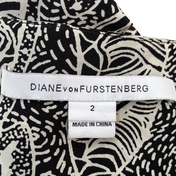 DIANE VON FURSTENBERG Black and White Silk Long Sleeve Top - Picture 7 of 8